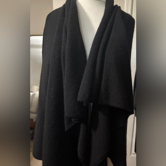 Cashmere Black Soft Open Front Waterfall Shawl Collar Cardi. Nordstrom Halogen - Picture 7 of 12